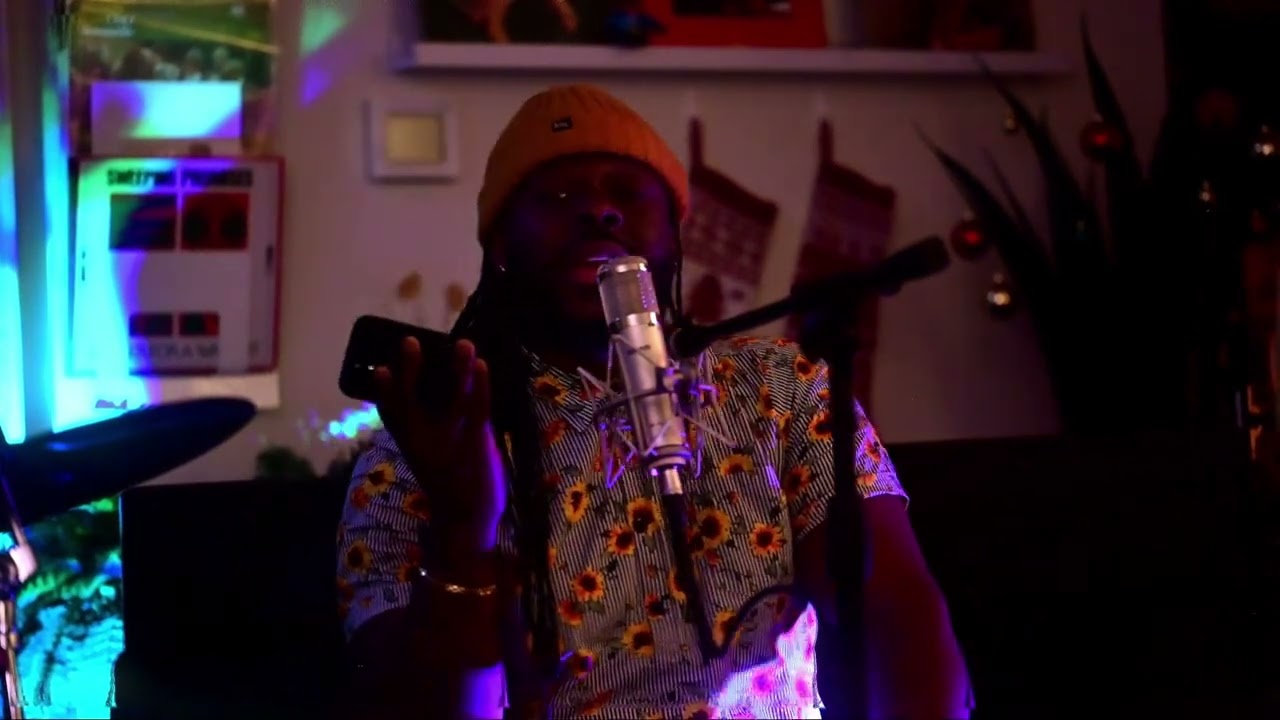 Aaron A. Harrington - Have Yourself A Merry Little Christmas | Salon Sessions NYC, Dec 12th, 2025