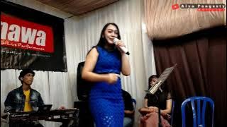 Download lagu CINTA JADI BENCI -COVER LIVE ALYA PANGESTY FEAT OQINAWA