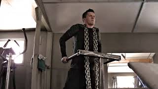 Body Weight - Chain Dips - Suspended Pull-ups