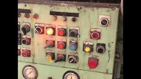 PAPER CONVERTING MACHINE COMPANY (PCMC) HARDWOUND TOWEL REWINDER - MODEL 4409