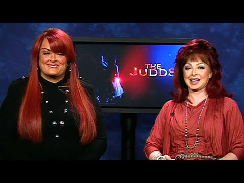 Mother-daughter duo Naomi and Wynonna Judd in 2011 | Canada AM Archive