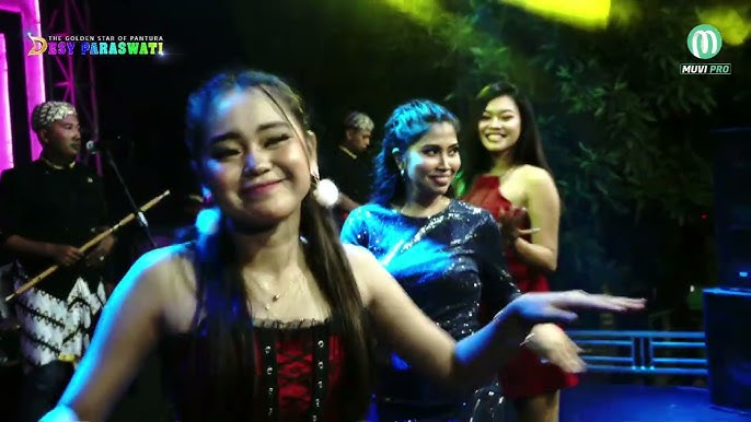 Seks partiyasi diskoteka fotosurati Seks partiyasi diskoteka fotosurati