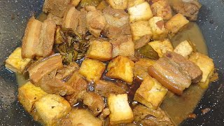 Isa ito sa PInaka masarap na Ulam nating mga Pinoy | Adobong Baboy with Fried Tofu