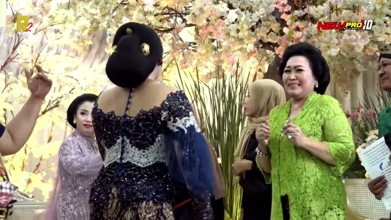 IKAN DALAM - KOLAM NIKEN SALINDRY