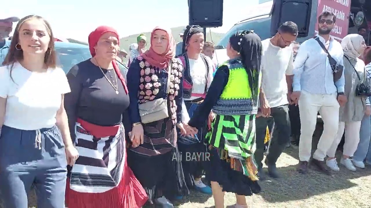 Düzköy Çayırbağı Honefter Yayla şenliği Horon Kemençe Ümit Bayraktar