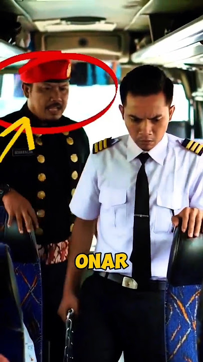Mass Organizations Causing Trouble on the Bus Get Angry When Advised by the Driver‼️#shorts