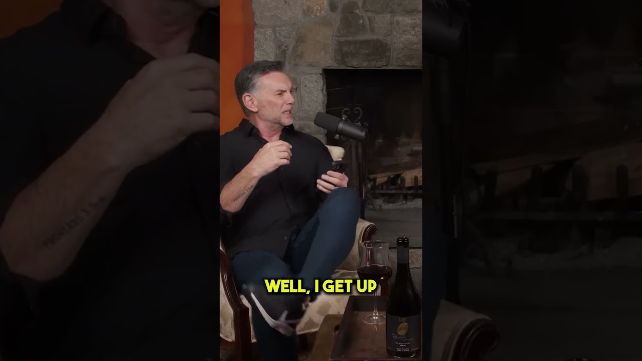 Did you know the secret wine gesture in the mob? 🍷