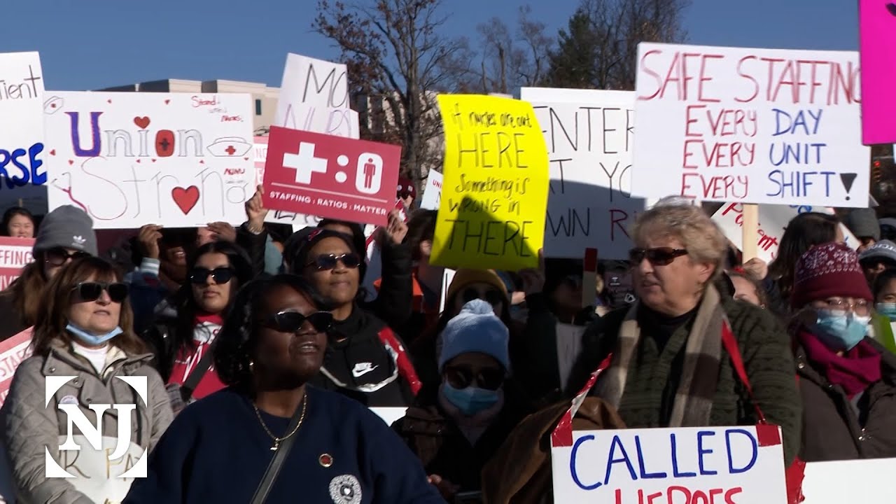 Nurses rally for more staffing and increased pay - YouTube