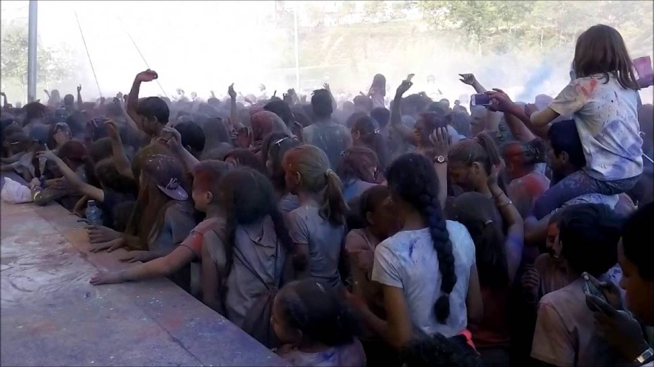 holi festival 2025 terrassa