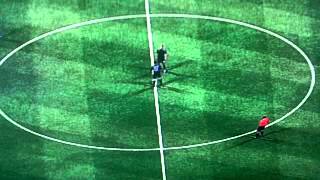 Filho De Uma Boa Mãe Jogando Fifa 13