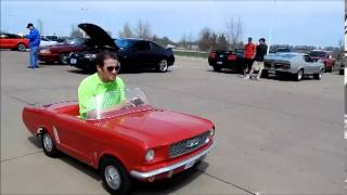 vine video of my 66 Mustang JR gas powered original