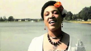 Aishia- His Eye Is On The Sparrow (Cover)