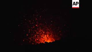 Toxic Cloud From HI Volcano Lava Seen Over Ocean screenshot 4