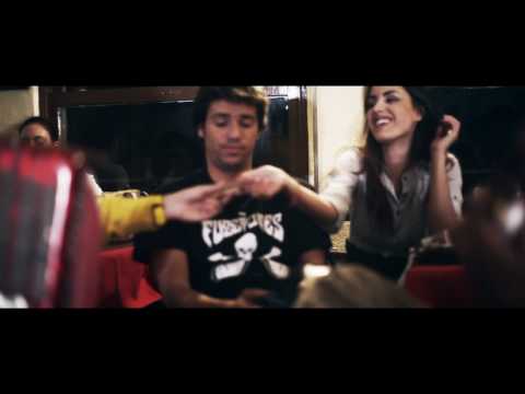 Os Azeitonas | Café Hollywood (Video Oficial)