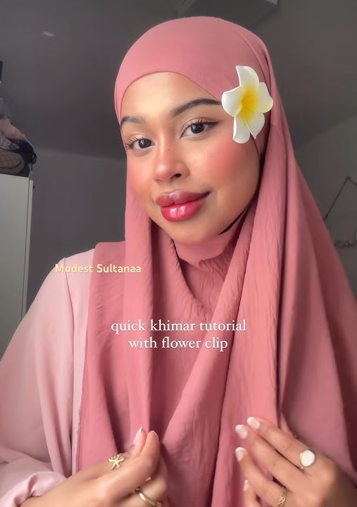 Khimar with flower clip tut 🌺#abaya #modesty #hijabtutorial #modeststyle #hijabi #tutorialhijab