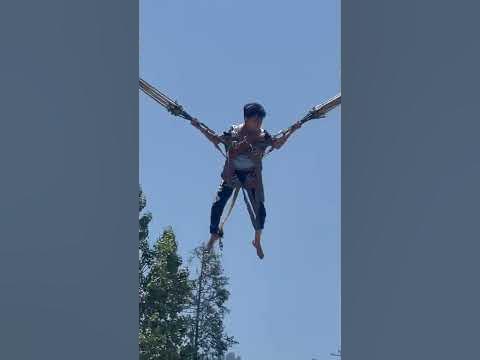 Bunjing jumping 😏😏 - YouTube