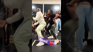 Cough (Odo) dance - Kizz Daniel ( Challenge T1kT0k)