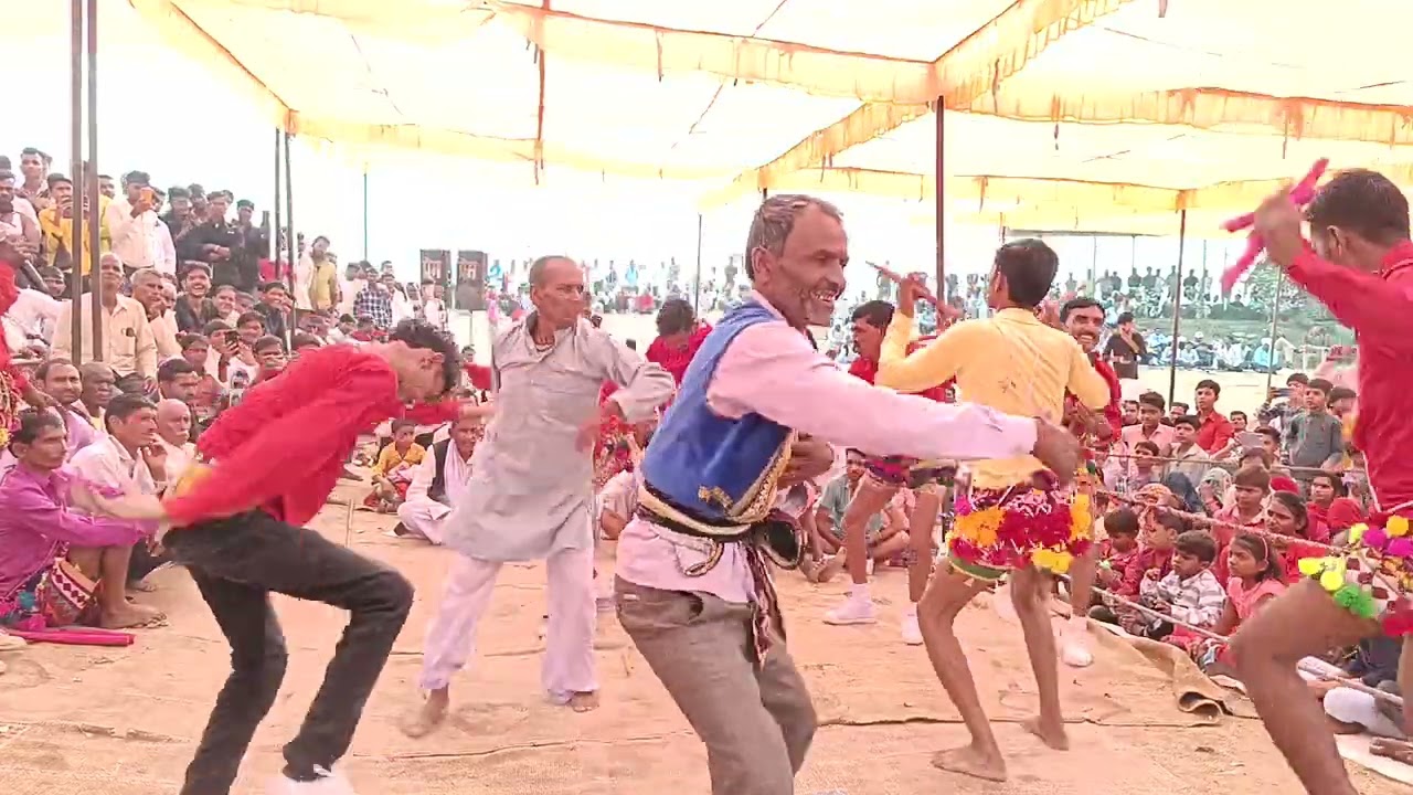 श्री सिद्ध बाबा स्थान दिवारी महोत्सव ग्राम विरहट सरीला हमीरपुर 2023