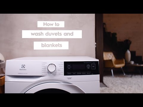 How To Wash Duvets At Home Electrolux Washing Machines Youtube