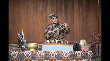 Prosesi Jamasan Keris Di Museum Pusaka TMII