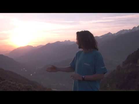 Video: La Scuola Va In Montagna