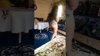 رقص صاحبة اكبر مؤخرة مغربية