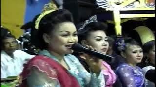 SENI JAIPONG SUNDA  PANONDARI  BERSAMA SINDEN HEBOH MAMAH DONGKRAK