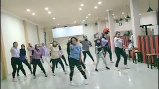 Senam Kreasi Dj. Aku Rapopo oleh Gorut Squad#zumba #gorontalo #choreo byZin Anie Gendhis
