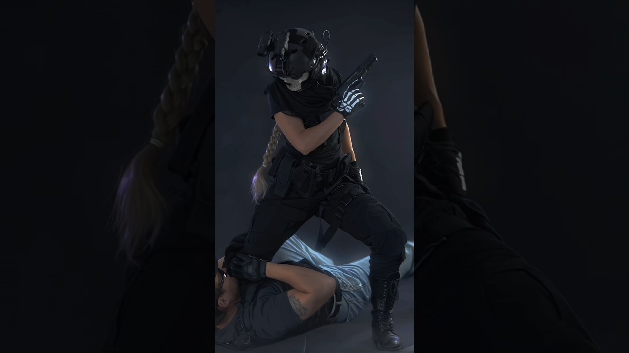 COD Operator IRL 🔥 Female Ghost 💀 #cod #edit #stunt #fight