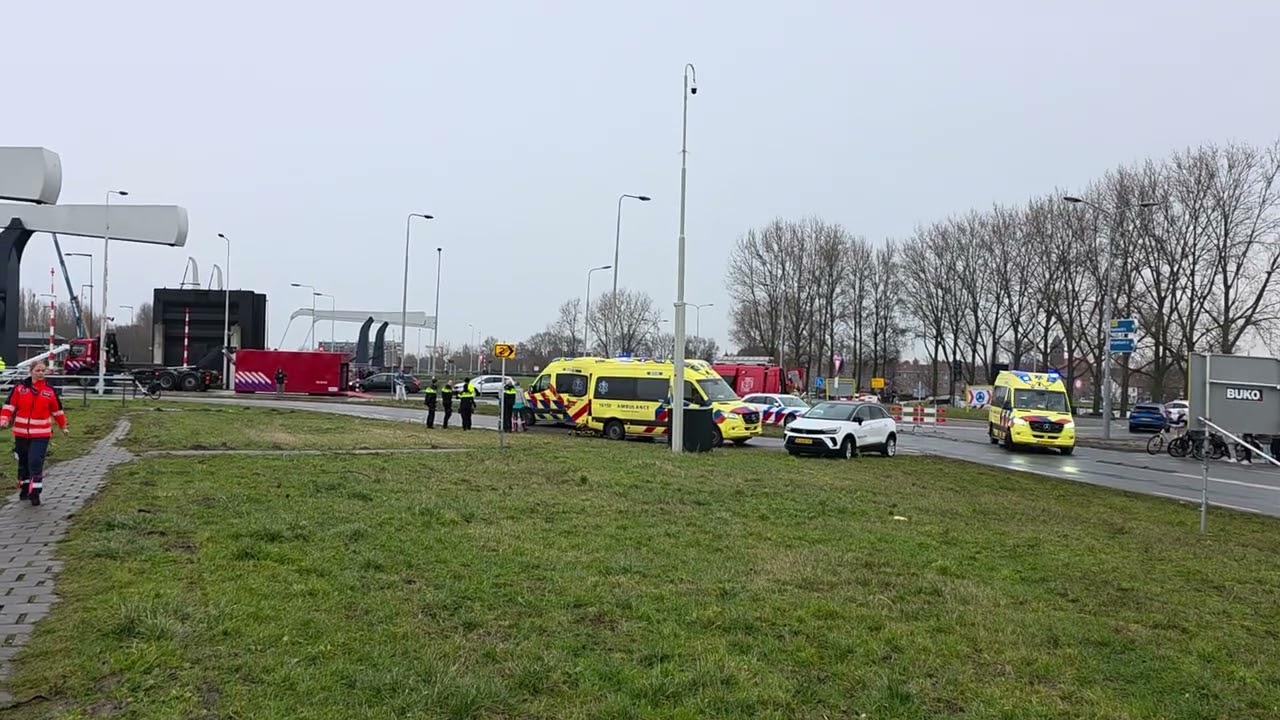 26-01-21 Prio 1 Voertuig te water (Middel WO) - Julianasluisterrein (Gouda)