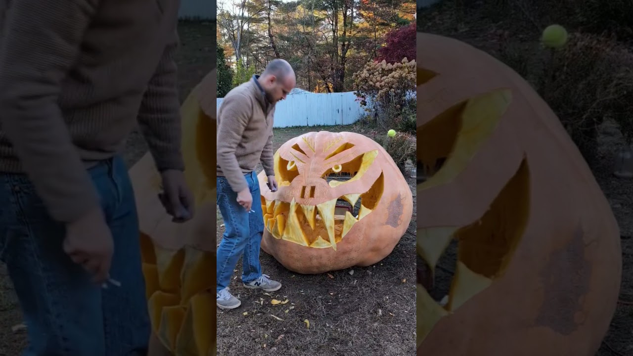 Giant Pumpkin's IncredibleChristmas Transformation