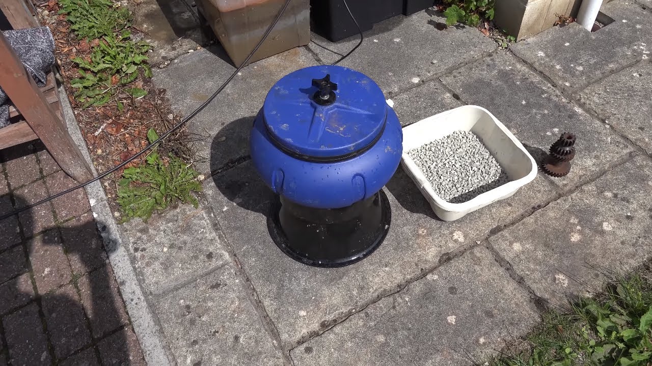 Why didn't I buy this years ago? Great for cleaning jeep parts! (vibratory tumbler)