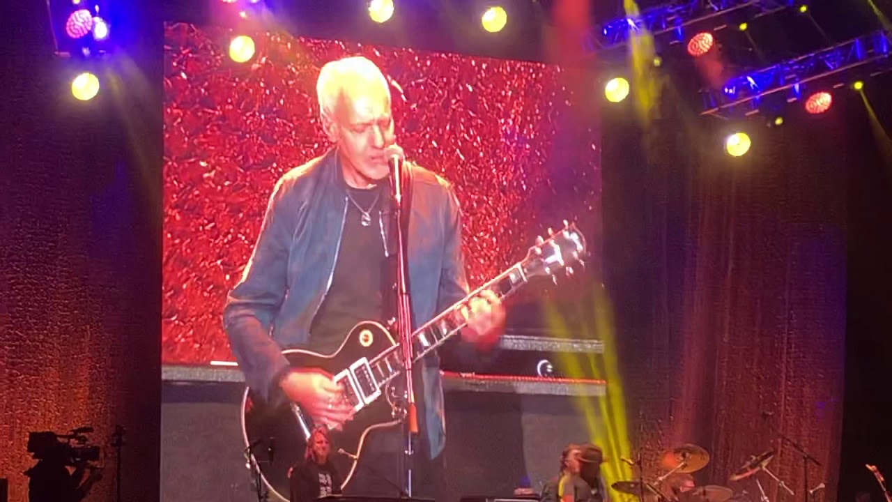 Peter Frampton Opens with ‘Something’s Happening’ at Forum 10/5/19 video editing software free