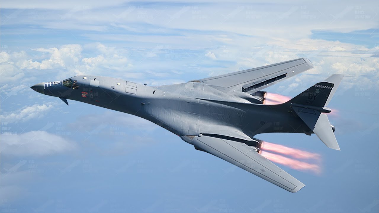 Monstrously Powerful US B-1 Bomber Activate Full Afterburner at High Altitude