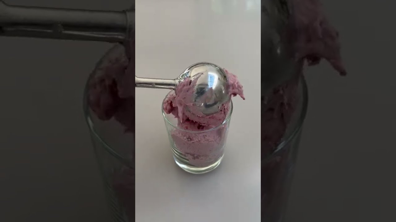 Protein Berry Fluff