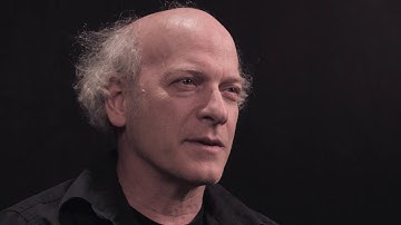 Timothy Greenfield-Sanders on His Method for Taking Large Format Portraits