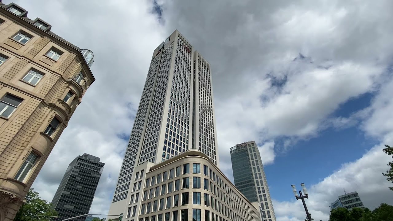 Walk from Frankfurt Alte Oper to Bockenheim