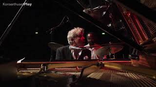 Monty Alexander plays Battle Hymn of the Republic/Glory Hallelujah