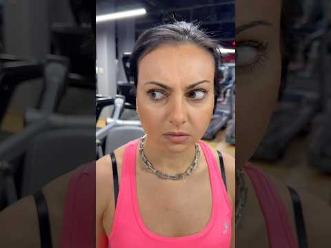 Спортзал не перестает удивлять! 😂 Смешное видео. #shorts