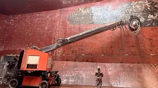 Cargo Hold Hydroblasting Tcx 25 At Huarun Dadong Dockyard