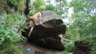 Governor Dodge Bouldering - Group Camp B - Backbone Ridge  - Get the Hell Outta Dodge (V4) #84v7