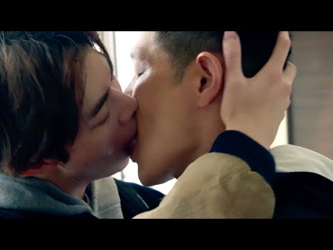 鈴木亮平×宮沢氷魚、大胆なキス！濃密に愛し合う姿も／映画『エゴイスト』予告編