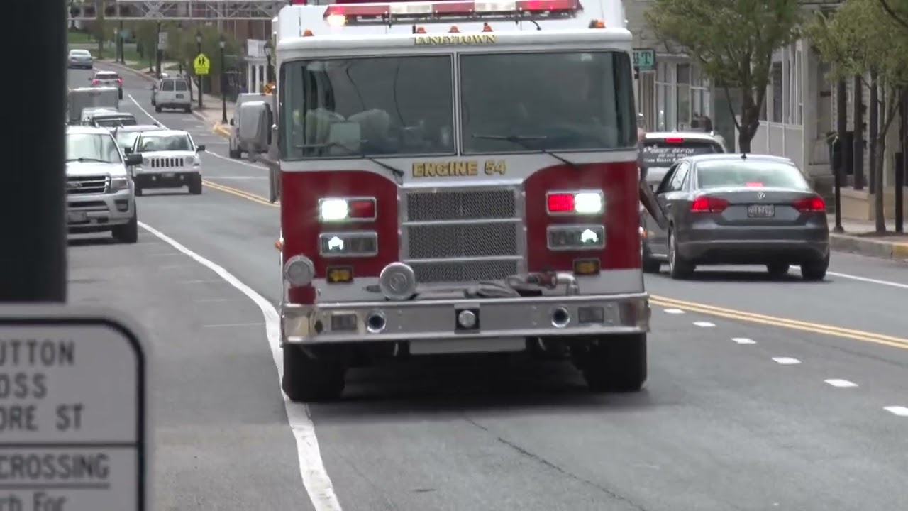 Taneytown Fire Department Ladder 5 and Engine Tanker 54