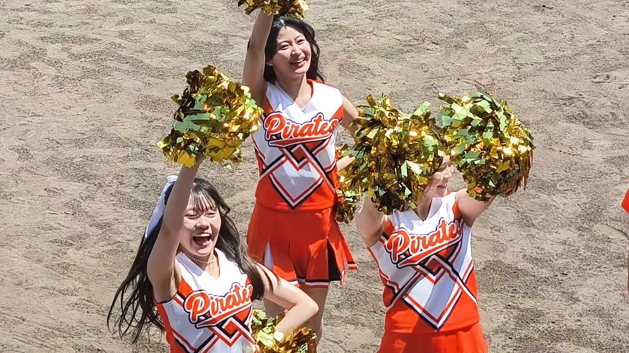 チアリーディング】CANDAYS(愛媛MP公式チア)の皆さんによる選手紹介と