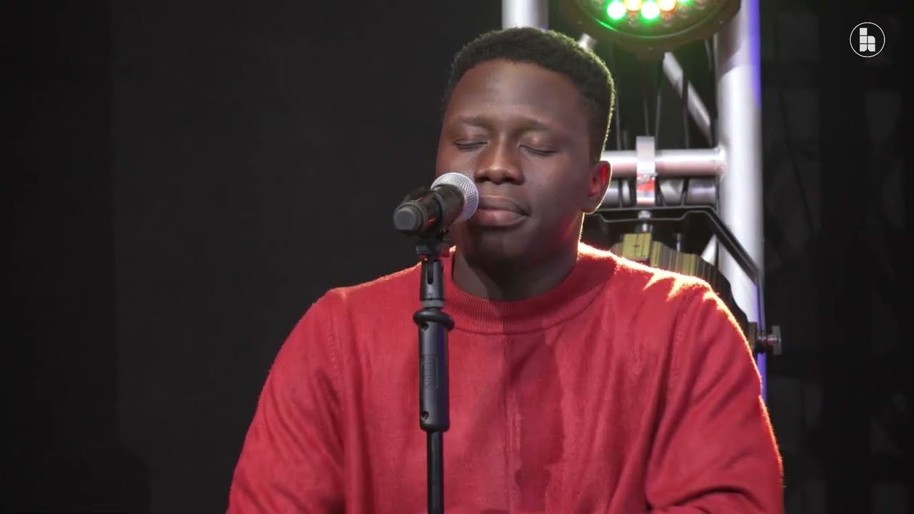 AN INTIMATE SESSION OF WORSHIP ~ ISAAC OLASUBOMI