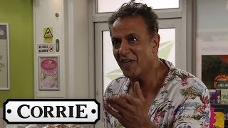 A Furious Dev Confronts Evelyn After She Turns His Shop Into A Bookies Coronation Street