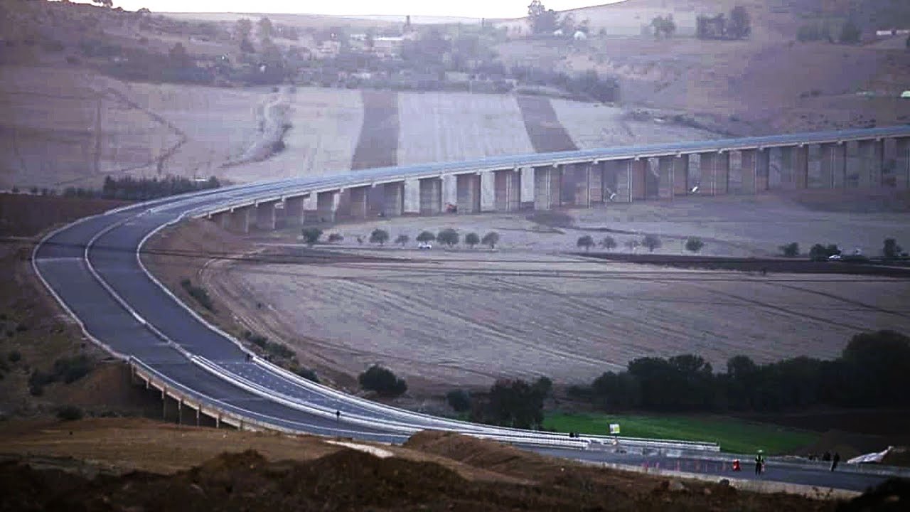 تابعو زيارة وزير الأشغال العمومية إلى ولاية المدية NEW ROADS IN MEDEA