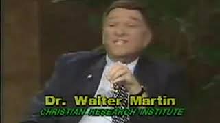 Walter Martin. Seventh Day Adventist vs  Christianity Debate screenshot 5