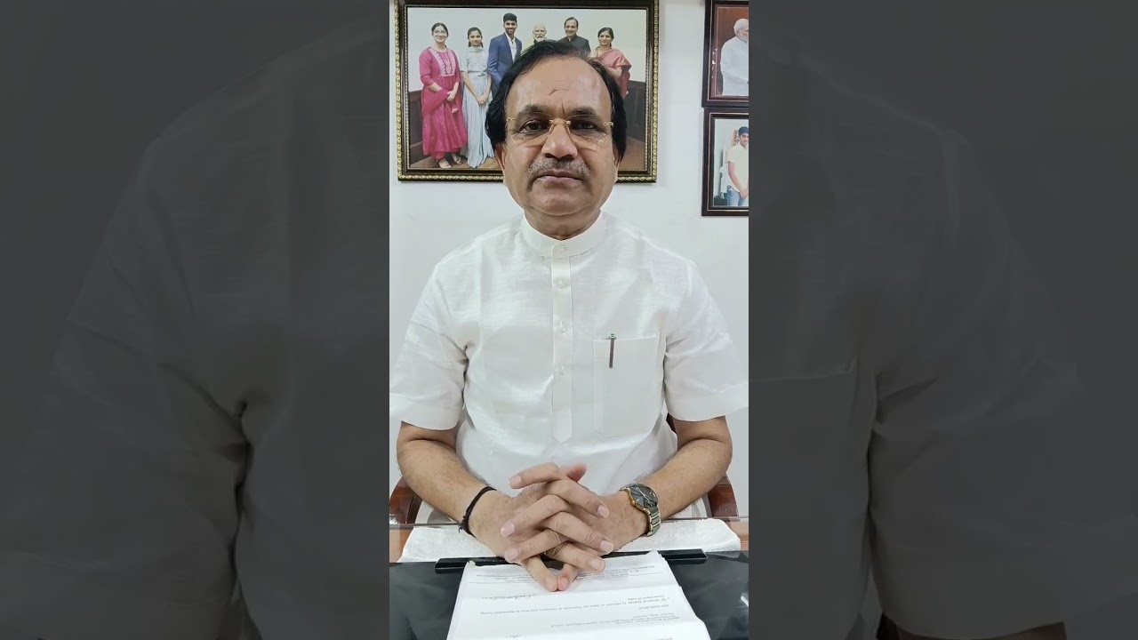 ಖಂಡ್ರೆ ಪರಿವಾರದವರ ಮೂವರು ಜಿಲ್ಲೆಗೆ ಏನು ಕೊಡುಗೆ ನೀಡಿದ್ದಾರೆ ? ನನ್ನ ಕೆಲಸಗಳೇ ಹೇಳಿಕೊಂಡು ತಿರುಗಾಡುತ್ತಿದ್ದಾರೆ. 