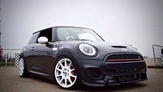 BMW Mini Cooper S 1/4 mile Santa pod v Ford Fiesta Drag Racing